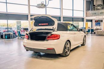 BMW 2 SERIES 2.0 218d M Sport Convertible 2dr Diesel Auto Euro 6 (s/s) (150 p