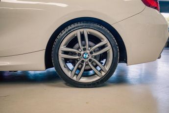 BMW 2 SERIES 2.0 218d M Sport Convertible 2dr Diesel Auto Euro 6 (s/s) (150 p