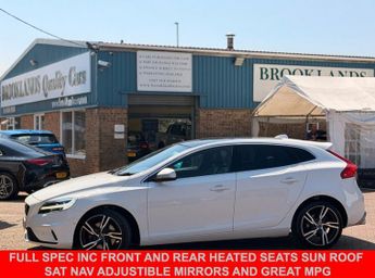 Volvo V40 2.0 D3 R-Design Edition Hatchback 5 Door Ice White Diesel Manual
