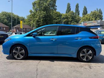 NISSAN LEAF 40kWh N-Connecta Hatchback 5dr Electric Auto (150 ps)