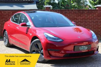 TESLA Model 3 Standard Range Plus Saloon 4dr Electric Auto RWD (241 bhp)