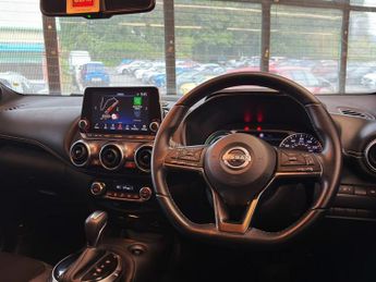NISSAN JUKE 1.6 N-Connecta SUV 5dr Petrol Hybrid Auto Euro 6 (143 ps)