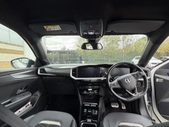 VAUXHALL MOKKA ELECTRIC 50kWh Ultimate SUV 5dr Electric Auto (136 ps)