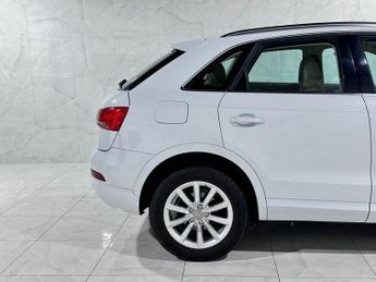 AUDI Q3 2.0 TDI QUATTRO SE 5d 175 BHP