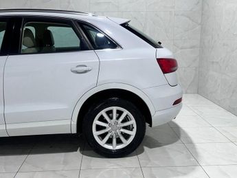 AUDI Q3 2.0 TDI QUATTRO SE 5d 175 BHP