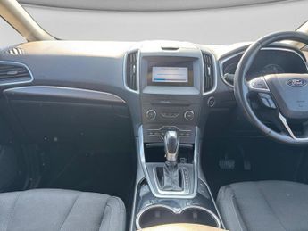 FORD S-MAX 2.0 TDCi Titanium MPV 5dr Diesel Powershift Euro 6 (s/s) (150 ps