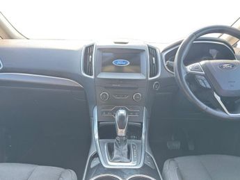 FORD S-MAX 2.0 TDCi Titanium MPV 5dr Diesel Powershift Euro 6 (s/s) (150 ps