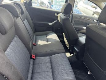 FORD MONDEO 2.0 TDCi Ghia Estate 5dr Diesel Manual (154 g/km, 138 bhp)
