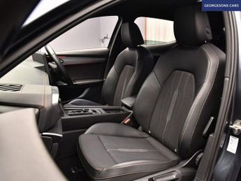 CUPRA FORMENTOR 1.4 eHybrid 12.8kWh V1 SUV 5dr Petrol Plug-in Hybrid DSG Euro 6 