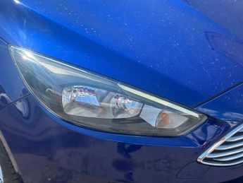 FORD FOCUS 1.0T EcoBoost Zetec Edition Hatchback 5dr Petrol Manual Euro 6 (