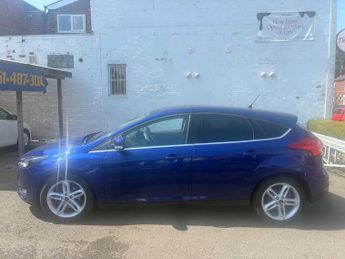 FORD FOCUS 1.0T EcoBoost Zetec Edition Hatchback 5dr Petrol Manual Euro 6 (