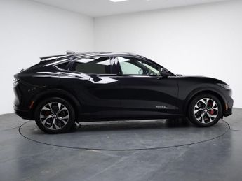 FORD MUSTANG MACH-E Extended Range 91kWh SUV 5dr Electric Automatic AWD (351 ps)