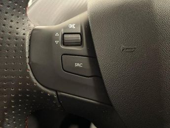 PEUGEOT 2008 1.2 PureTech GT Line SUV 5dr Petrol EAT Euro 6 (s/s) (110 ps)