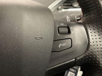 PEUGEOT 2008 1.2 PureTech GT Line SUV 5dr Petrol EAT Euro 6 (s/s) (110 ps)