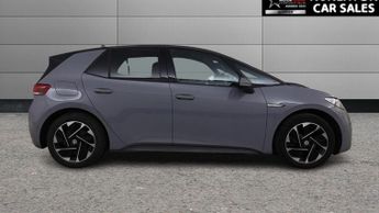 VOLKSWAGEN ID.3 Pro Performance 58kWh Life Hatchback 5dr Electric Auto (204 ps)