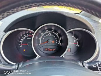 KIA VENGA 1.6 2 MPV 5dr Petrol Auto Euro 5 (123 bhp)