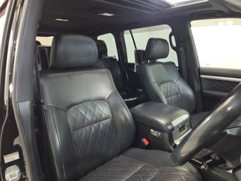 TOYOTA LAND CRUISER V8 4.6 ZX G FRONTIER