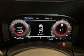 NISSAN JUKE 1.6 N-Connecta SUV 5dr Petrol Hybrid Auto Euro 6 (143 ps) Rear V