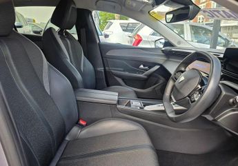 PEUGEOT 308 AUTOMATIC 1.2 PureTech Allure Premium Hatchback 5dr Petrol EAT E