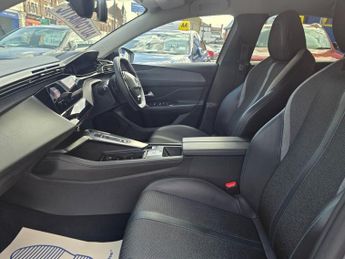 PEUGEOT 308 AUTOMATIC 1.2 PureTech Allure Premium Hatchback 5dr Petrol EAT E