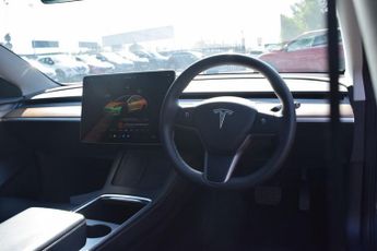 TESLA Model 3 Saloon 4dr Electric Auto RWD (241 bhp)