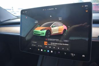 TESLA Model 3 Saloon 4dr Electric Auto RWD (241 bhp)