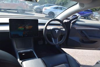TESLA Model 3 Saloon 4dr Electric Auto RWD (241 bhp)