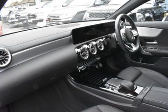 MERCEDES-BENZ CLA 1.3 CLA200 AMG Line (Premium) Coupe 4dr Petrol 7G-DCT Euro 6 | A