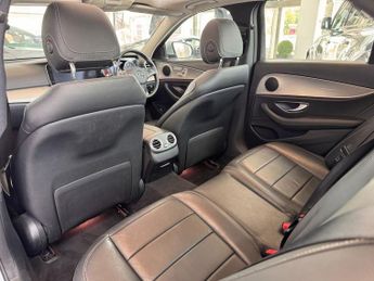 MERCEDES-BENZ E CLASS 2.0 E220d SE (Premium) Saloon 4dr Diesel G-Tronic+ Euro 6 (s/s) 