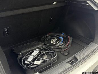 MG MG4 51kWh SE Hatchback 5dr Electric Auto (170 ps)