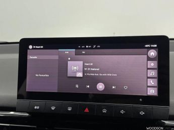 MG MG4 51kWh SE Hatchback 5dr Electric Auto (170 ps)