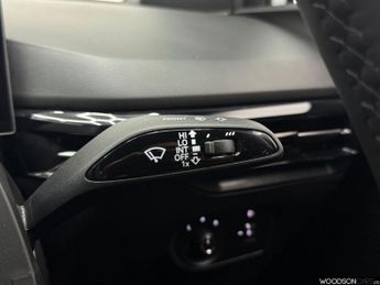 MG MG4 51kWh SE Hatchback 5dr Electric Auto (170 ps)