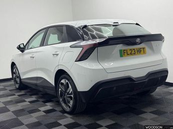 MG MG4 51kWh SE Hatchback 5dr Electric Auto (170 ps)