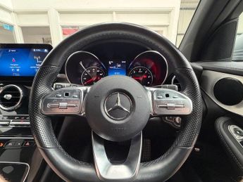 MERCEDES-BENZ GLC 2.0 GLC220d AMG Line SUV 5dr Diesel G-Tronic+ 4MATIC Euro 6 (s/s