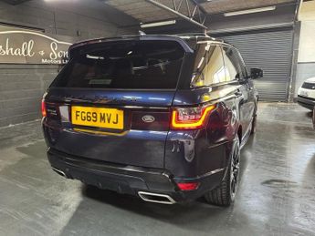 LAND ROVER RANGE ROVER SPORT 3.0 SD V6 HSE Dynamic SUV 5dr Diesel Auto 4WD Euro 6 (s/s) (306 