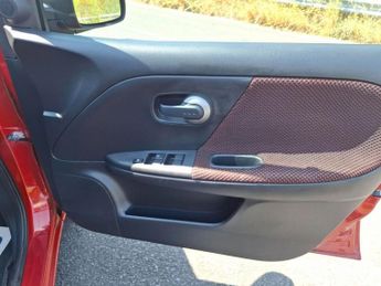 NISSAN NOTE 1.6 16V Acenta R Hatchback 5dr Petrol Auto Euro 4 (110 ps)