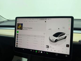 TESLA Model 3 Saloon 4dr Electric Auto RWD (241 bhp)