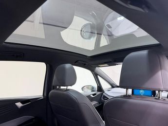 VOLKSWAGEN ID.3 Pro Performance 58kWh Max Hatchback 5dr Electric Auto (204 ps)