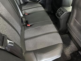 PEUGEOT 3008 1.5 BlueHDi Allure SUV 5dr Diesel EAT Euro 6 (s/s) (130 ps)