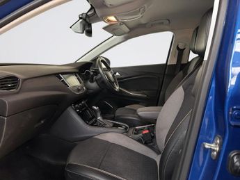 VAUXHALL GRANDLAND X 1.5 Turbo D Sport Nav SUV 5dr Diesel Auto Euro 6 (s/s) (130 ps)