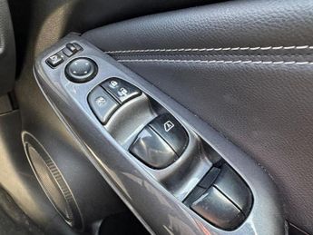 NISSAN JUKE 1.6 N-Connecta SUV 5dr Petrol Hybrid Auto Euro 6 (143 ps)