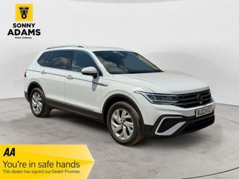 Volkswagen Tiguan 1.5 TSI Life SUV 5dr Petrol DSG Euro 6 (s/s) (150 ps)