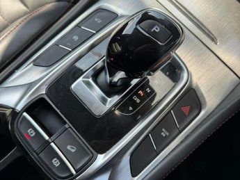 MG MG HS 1.5 T-GDI Trophy SUV 5dr Petrol DCT Euro 6 (s/s) (162 ps)