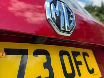 MG MG HS 1.5 T-GDI Trophy SUV 5dr Petrol DCT Euro 6 (s/s) (162 ps)