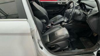FORD FIESTA 1.0T EcoBoost Titanium X Powershift Euro 6 5dr