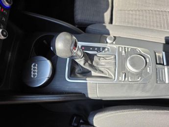 AUDI A3 1.4 TFSI Sport Sportback 5dr Petrol S Tronic Euro 6 (s/s) (Nav) 
