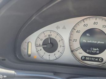 MERCEDES-BENZ CLK 2.1 CLK220 CDI Sport Coupe 2dr Diesel Automatic (183 g/km, 150 b