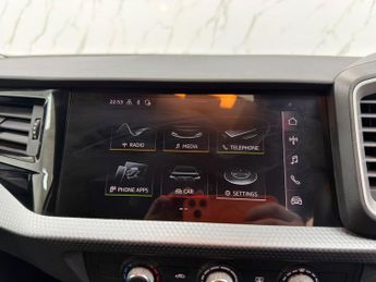 AUDI A1 1.0 TFSI 25 Sport Sportback 5dr Petrol S Tronic Euro 6 (s/s) (95