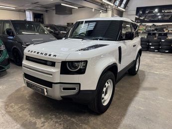 Land Rover Defender 90 3.0 D200 MHEV Hard Top SUV 3dr Diesel Auto 4WD SWB Euro 6 (s/s) 