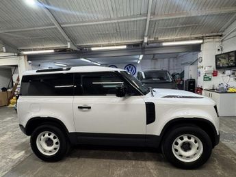 LAND ROVER DEFENDER 90 3.0 D200 MHEV Hard Top SUV 3dr Diesel Auto 4WD SWB Euro 6 (s/s) 